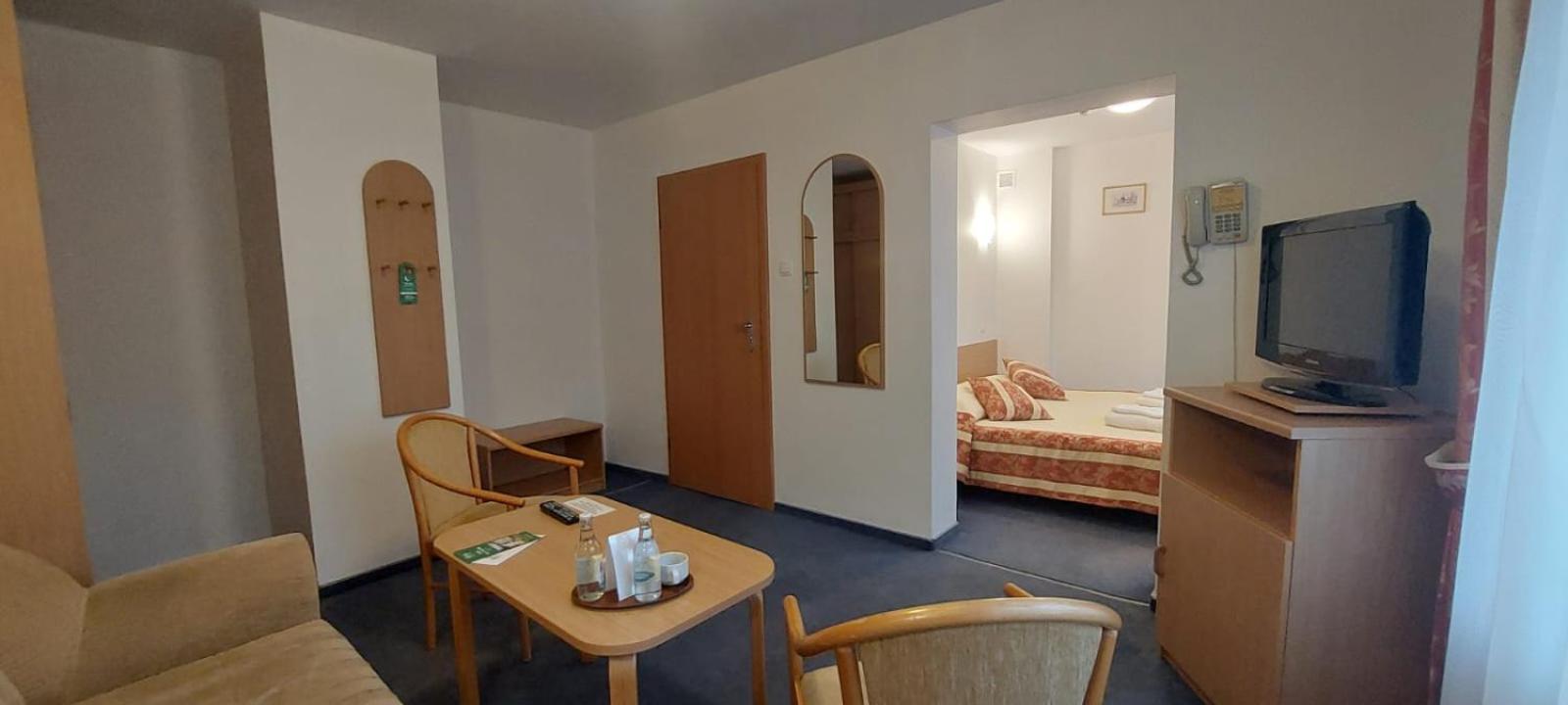Lila Medical Spa Цехоцинек Екстер'єр фото
